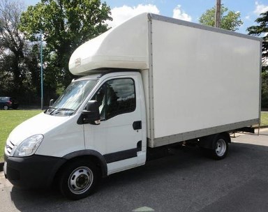 Man with Van Leicester logo