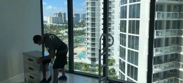 Miami Movers For Less image 3