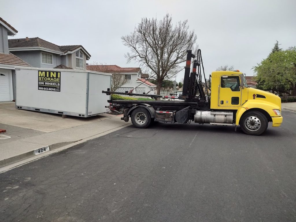 Mini Storage on Wheels image 2