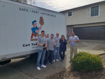 Miracle Man Movers image 2