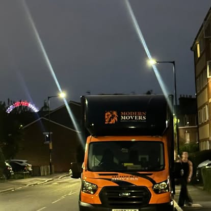 Modern Movers image 4