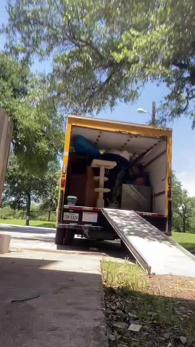 Moving Right Along TX image 4