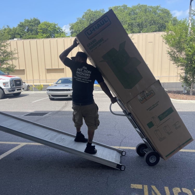 MT. Zion Moving & Storage Pinellas County image 4