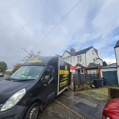 MTM Removals & Storage image 4