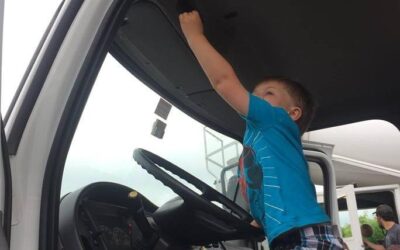 MVM Moving & Storage logo