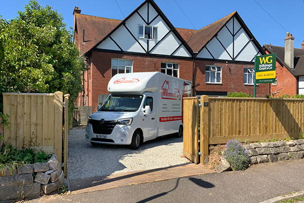 MVremovals.com image 1