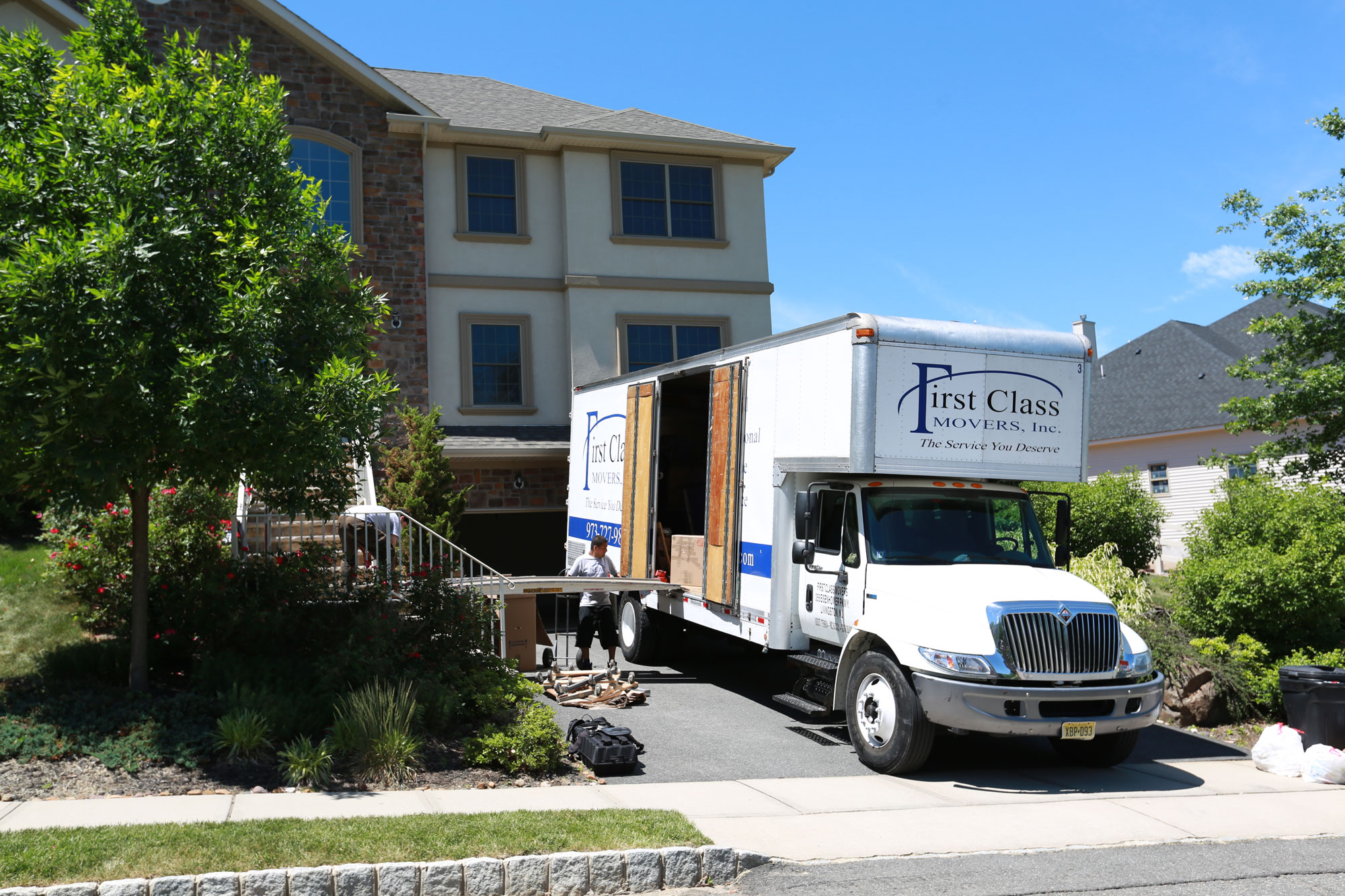 My First Class Movers logo