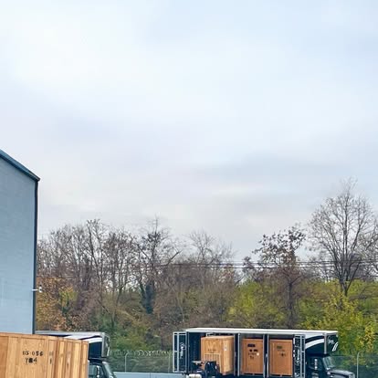 Olympia Moving & Storage logo