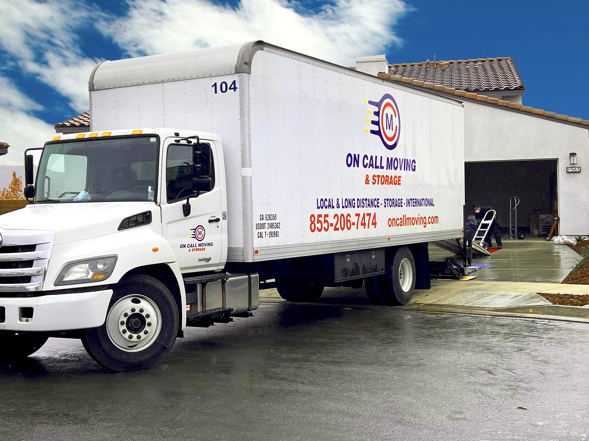 On Call Moving & Storage logo