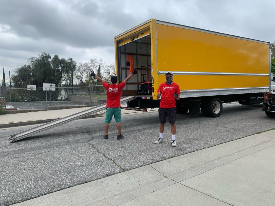 Payable moving company logo