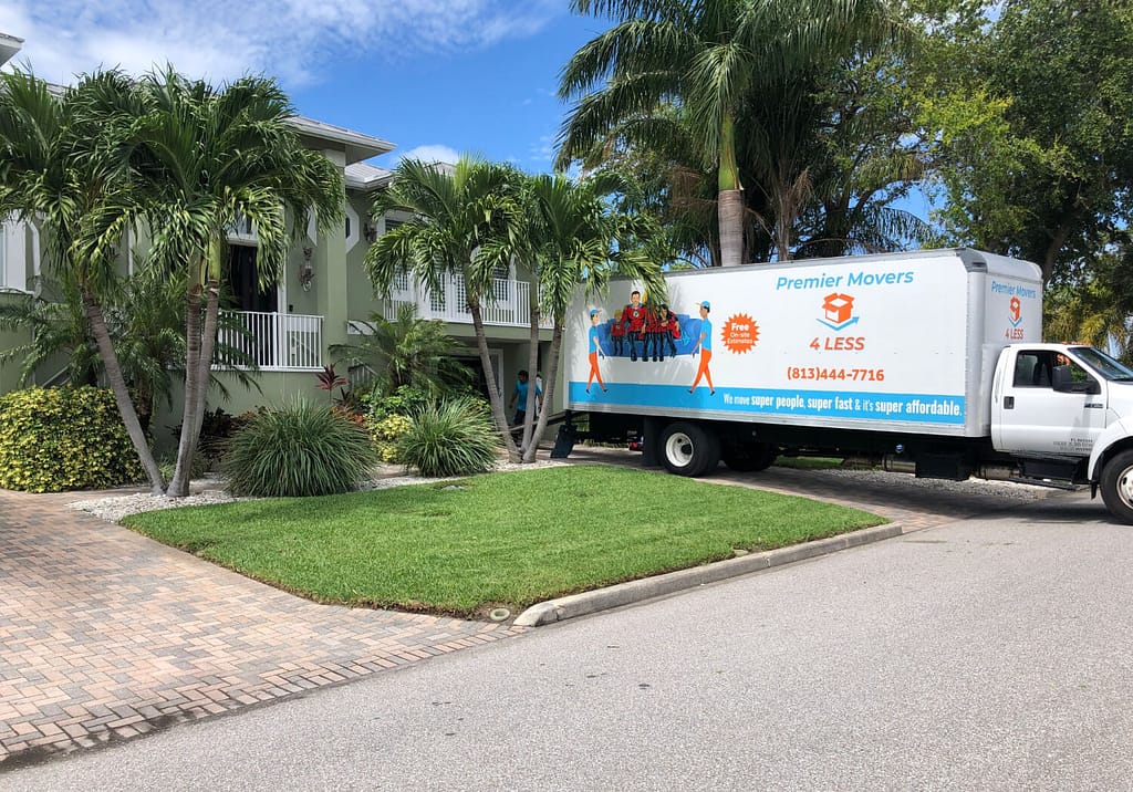 Premier Movers 4 Less image 3