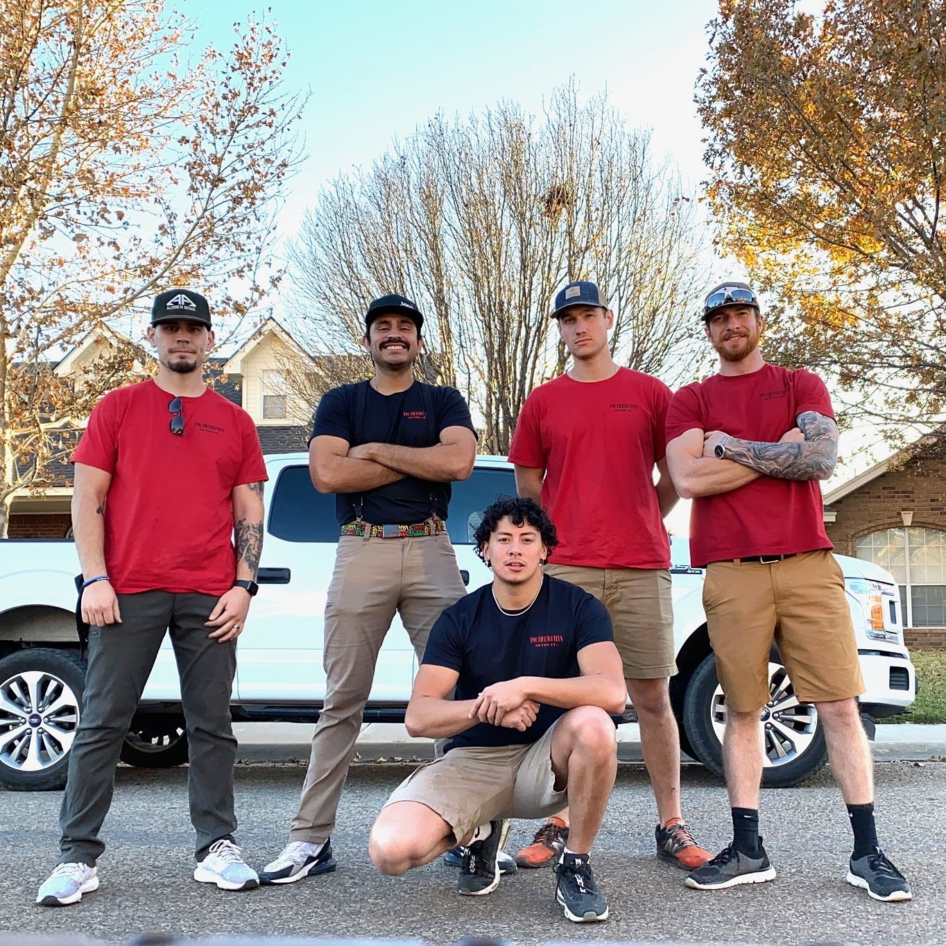 Rescue 1 Movers logo