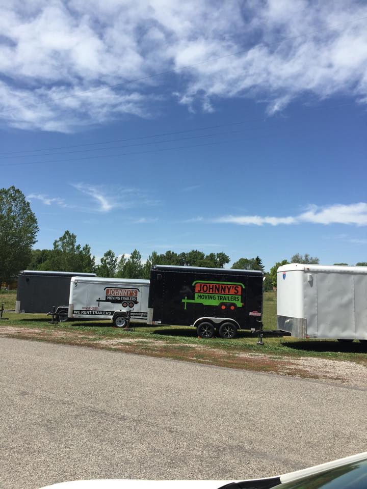 Simply Moving Trailers logo