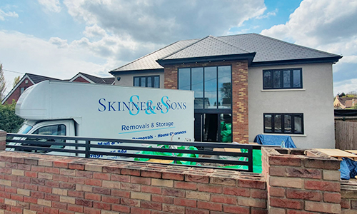Skinner & Sons logo