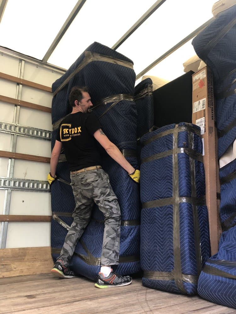 SkyBox Moving image 2