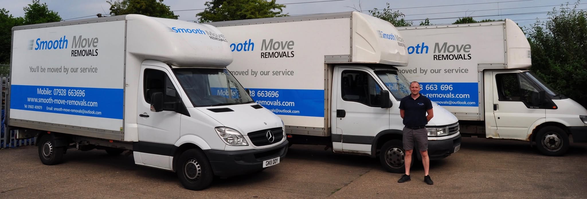 Smooth Move Removals logo