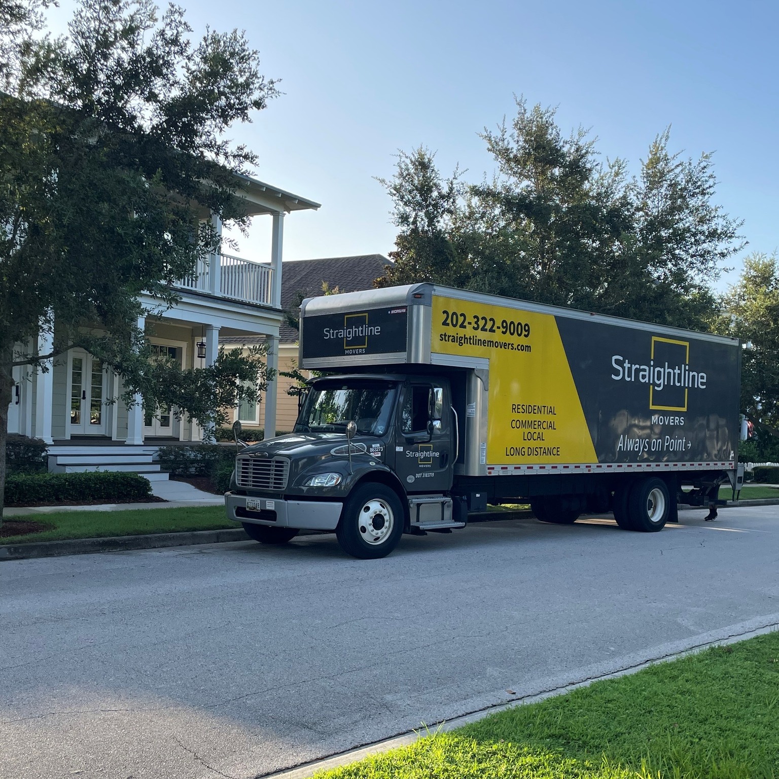 Straightline Movers Inc logo