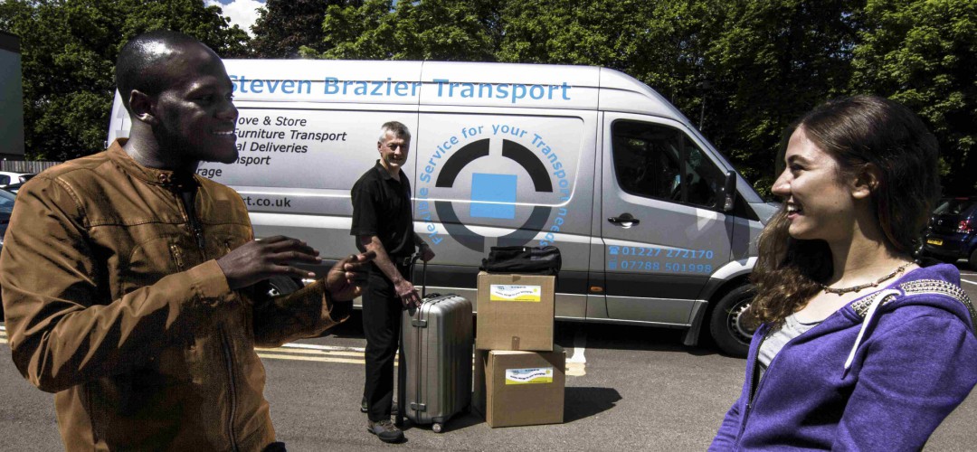 Student Move & Store image 1