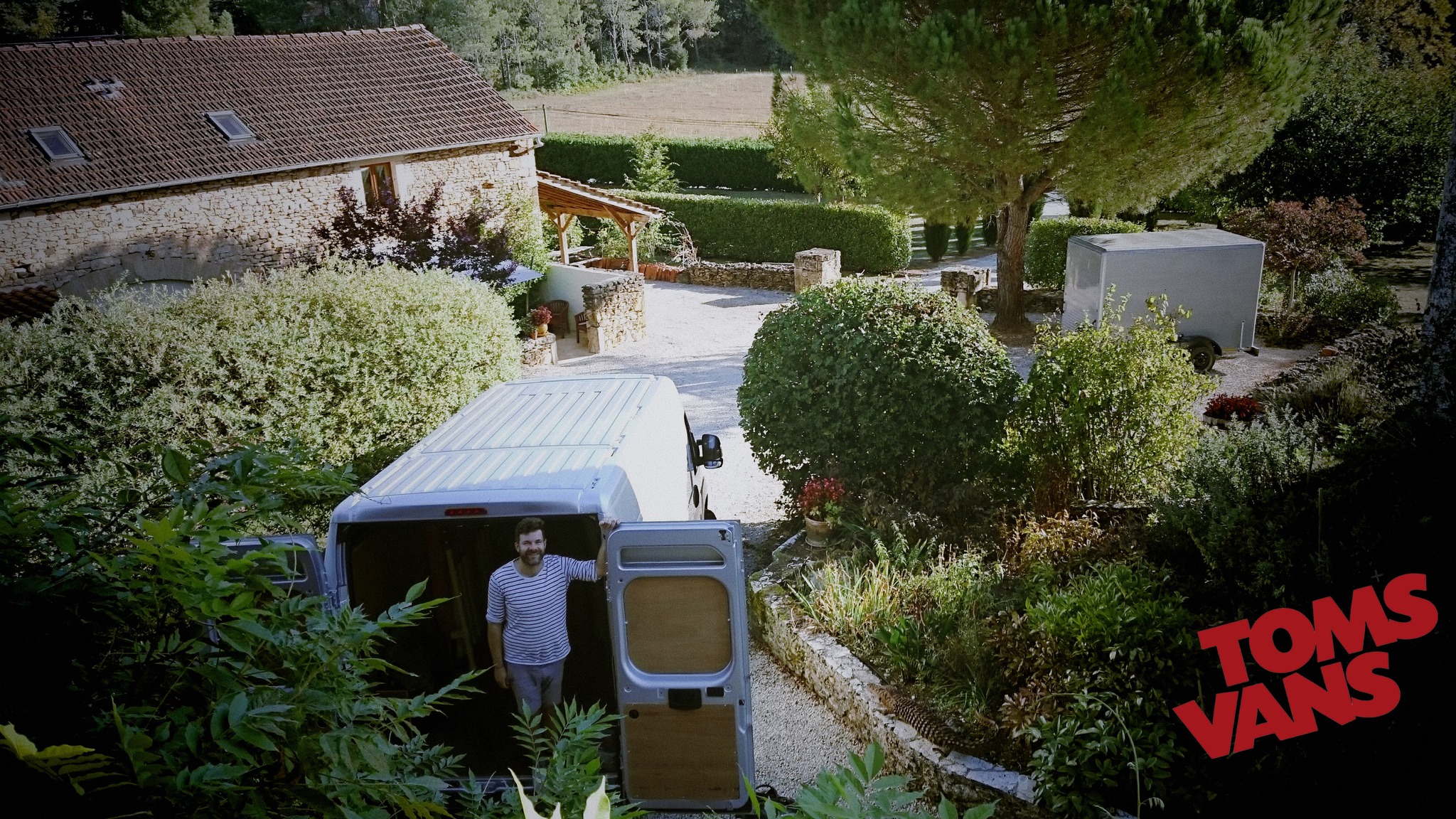 Tom's Vans Removals Bath - Your Local Man with a Van logo