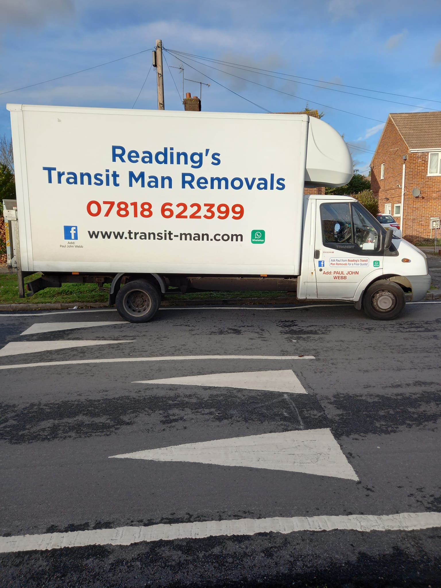 Transit Man Removals logo