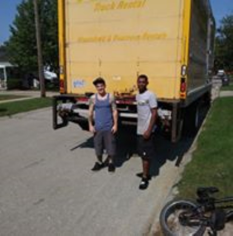 Ultimate Movers image 3