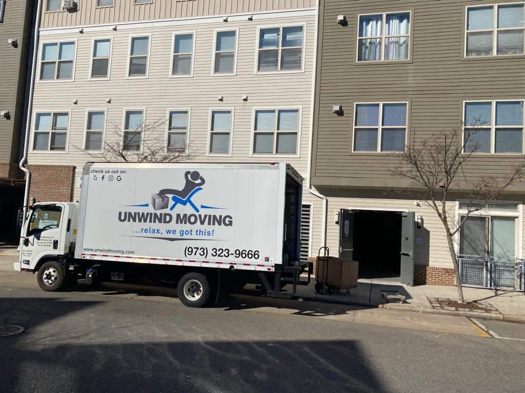 Unwind Moving image 3