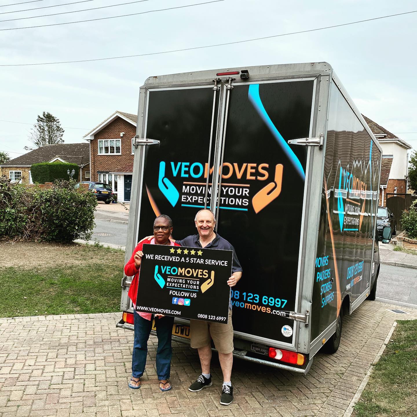 VEO Moves Kent Removals logo
