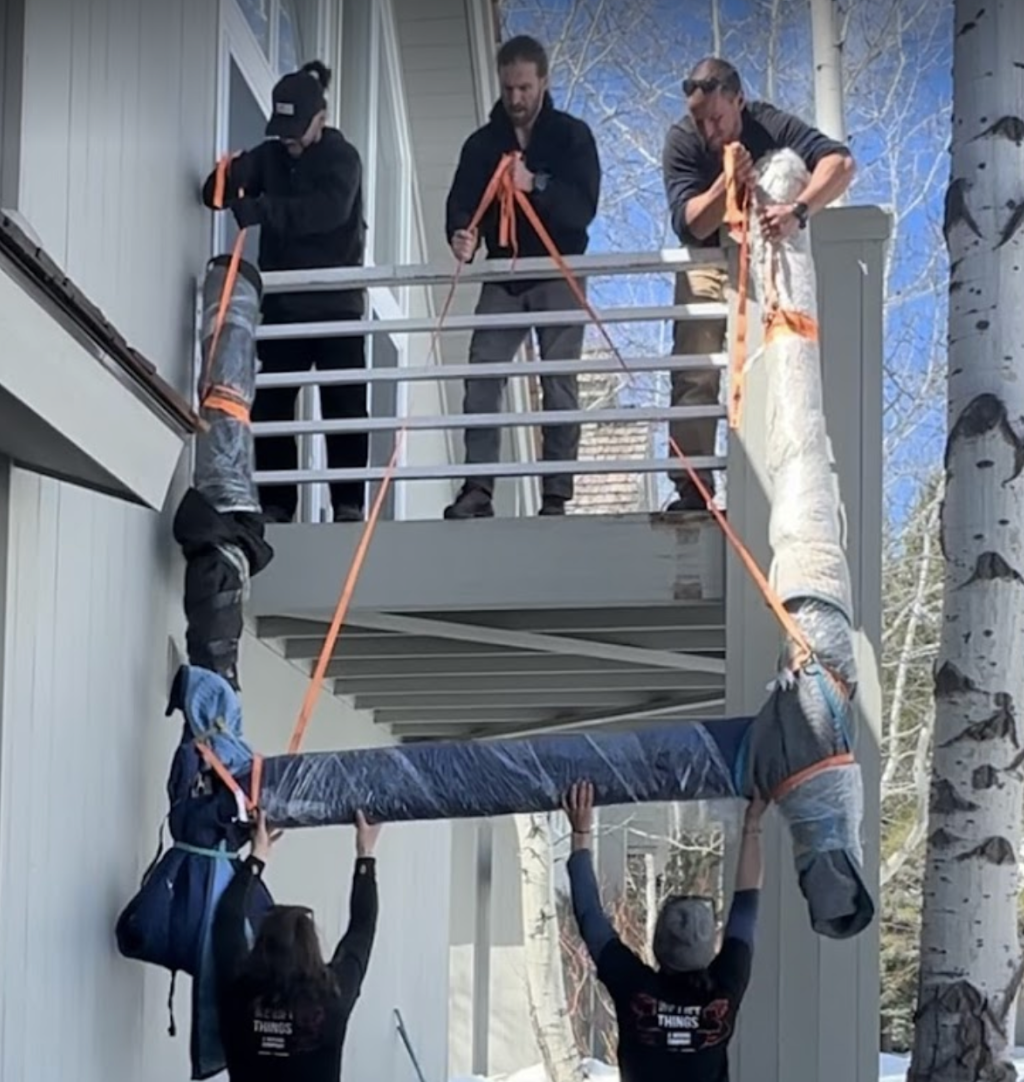 We Lift Things LLC logo