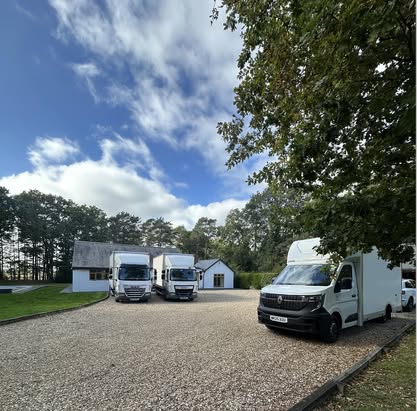 Willow Removals image 1